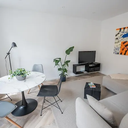 Freyzeit Haeuschen In Appartement *